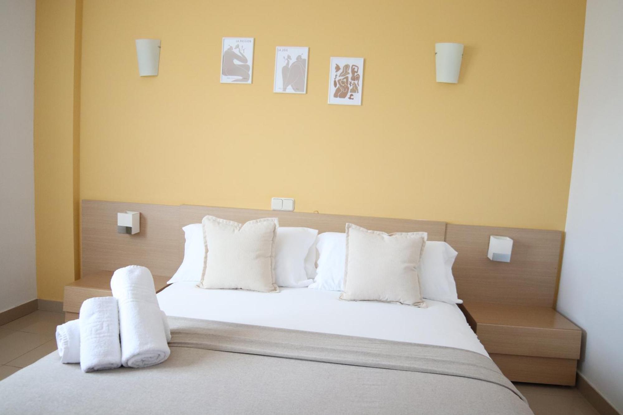 Hostal-Casa Rural Rosa-Nonna Siguenza Ngoại thất bức ảnh
